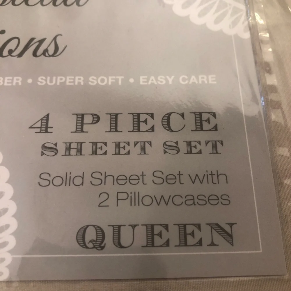 New Vintage Microfiber Bed Sheet Set in Beige - Soft, Durable Comfort